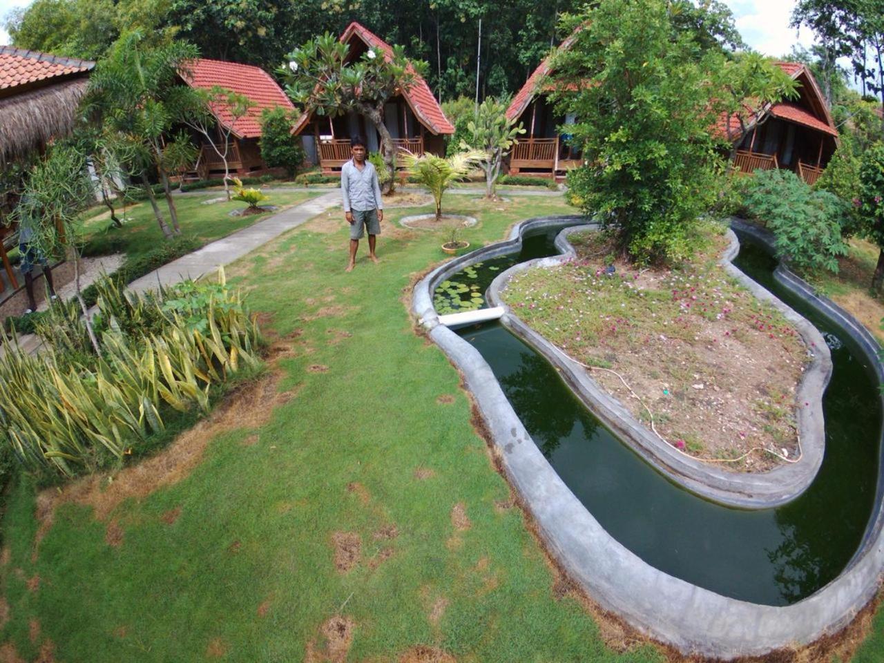 Hotel Beautiful house à Batununggul Extérieur photo